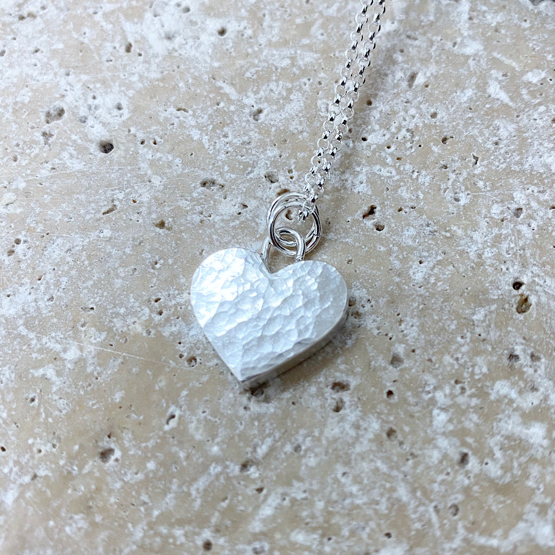 Solid heart necklace